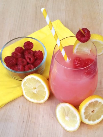 Lemonade with Raspberry Ice Cubes