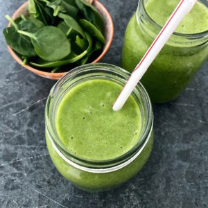 Lena's simple green smoothie